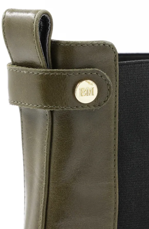 Alma Chunky Leather Chelsea Boot^Bruno Magli Clearance