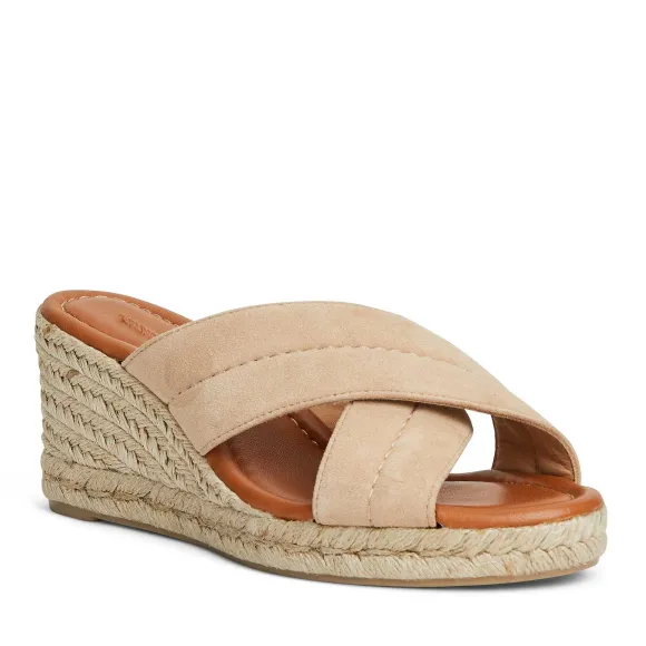 Eva Wedge Heel Sand Suede^Bruno Magli Sale